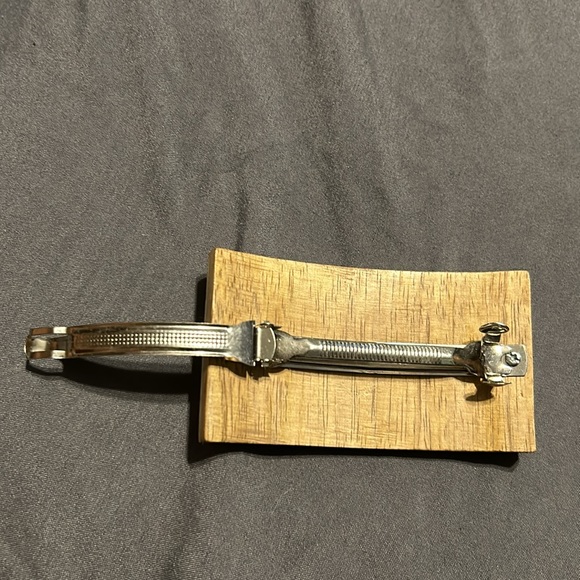 NWOT Artisan Shell and Wood Hair Clip - Picture 3 of 6